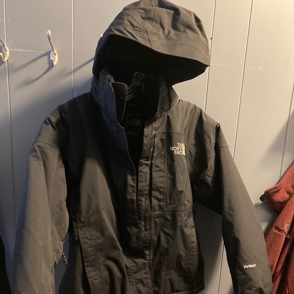 The Northface Women’s Black Coat